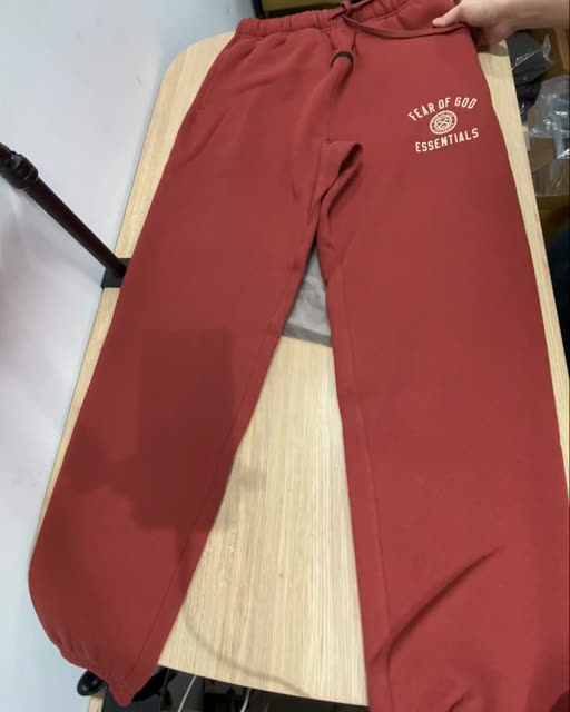 Essentials 24FW crimson 復古紅 縮口棉長褲 XS