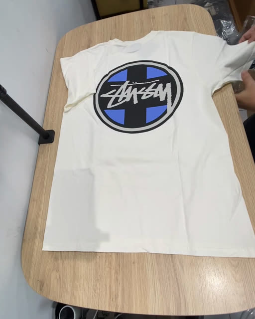 Stussy 25 十字圓盤 短袖 自然白 S