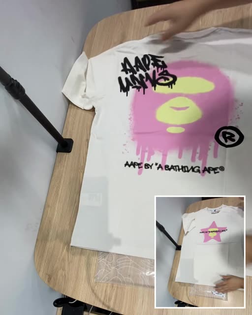 AAPE 26 雙面塗鴉星星 象牙白 短袖 L號