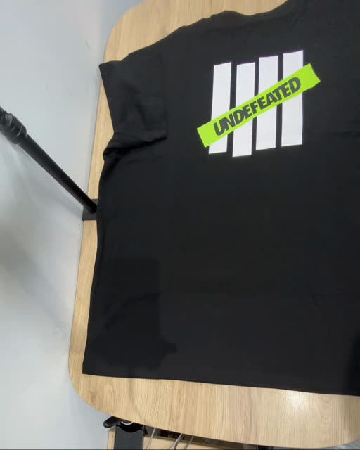 Undefeated 柵欄 26 雙面 Logo 側字 黑色 2XL