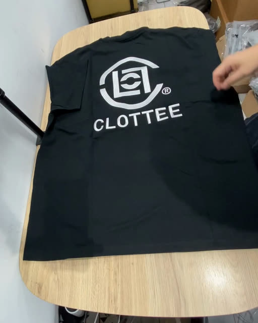Clottee by 陳冠希 雙面刺繡款 黑底白字 短袖 2XL