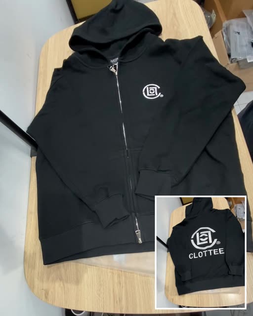 Clottee By 陳冠希 雙面刺繡 黑底白字 連帽外套 M號