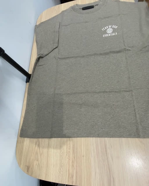 Essentials 24FW 正面小圖 深灰 超大版 短袖 XS