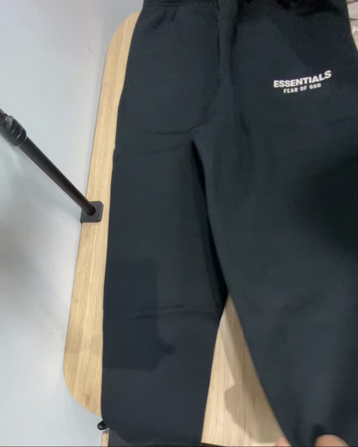 Essentials 26SS 縮口棉長褲 經典版型 黑色 M號